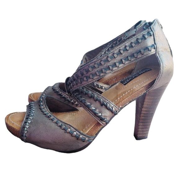 Adam Tucker Me Too 5 Grafite Silver Heels Brown Open Toe Shoe Sandal Leather EUC - Picture 1 of 6